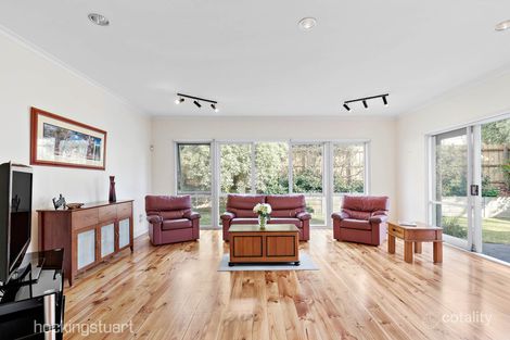 Property photo of 8 Cloverdale Road Glen Iris VIC 3146