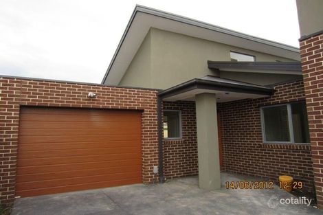 2/63 Flag St, Kingsbury, VIC 3083