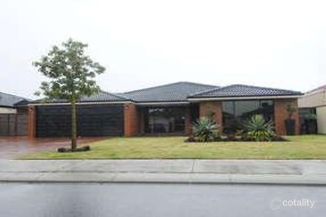 7 Bering Prom, Canning Vale, WA 6155