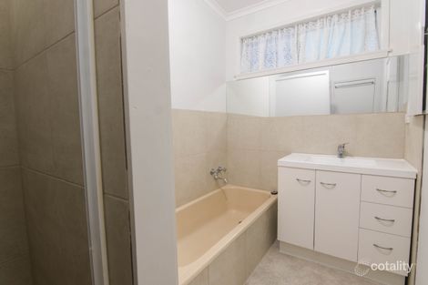 Property photo of 18 Stevens Crescent Mooroopna VIC 3629