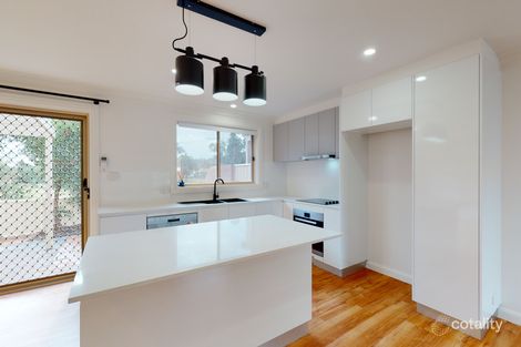 Property photo of 10/23 Elm Way Jerrabomberra NSW 2619
