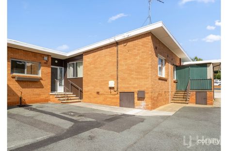 Property photo of 2/22 Blackall Avenue Crestwood NSW 2620