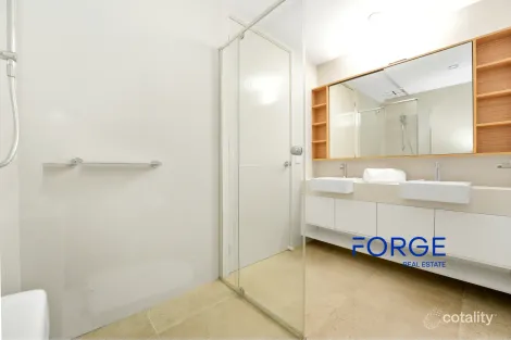 Property photo of 40B Jellicoe Street Ivanhoe VIC 3079