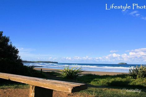 Property photo of 2/24 Sunshine Circuit Emerald Beach NSW 2456