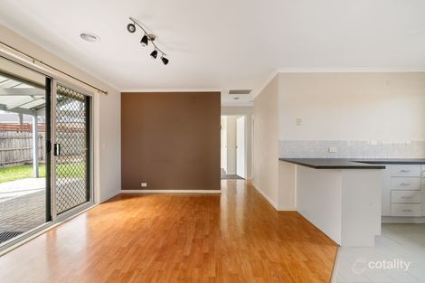 Property photo of 4 Earnshaw Drive Carrum Downs VIC 3201