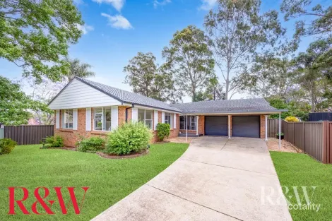 Property photo of 8 Swallow Place Ingleburn NSW 2565