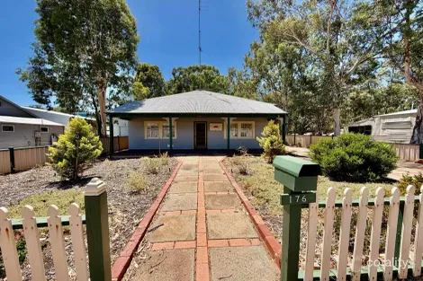 176 Avon Tce, York, WA 6302
