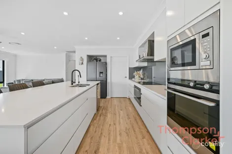 Property photo of 2 Brokenwood Avenue Cliftleigh NSW 2321