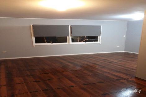 Property photo of 11 Sandy Court Southport QLD 4215