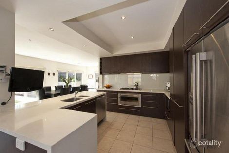 Property photo of 140 Main Drive Macleod VIC 3085