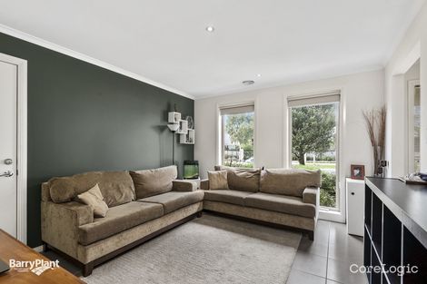 Property photo of 1 Breasley Parkway Point Cook VIC 3030