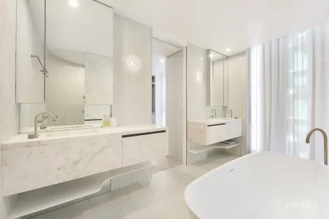 Property photo of 401/112 The Esplanade Burleigh Heads QLD 4220