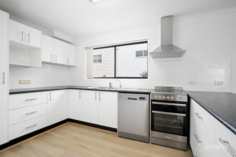 Property photo of 3/18 Back Street Biggera Waters QLD 4216