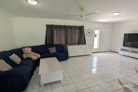 Property photo of 7 Royal Saxon Close Mount Sheridan QLD 4868