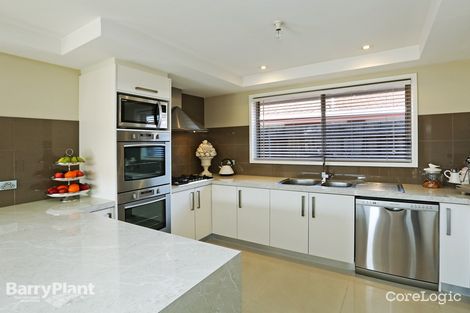 Property photo of 32 Corangamite Drive Corio VIC 3214