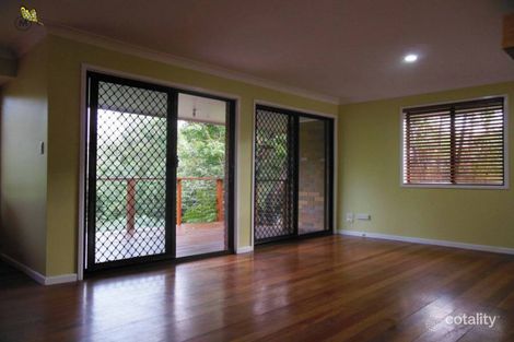 Property photo of 2 Bardot Street McDowall QLD 4053