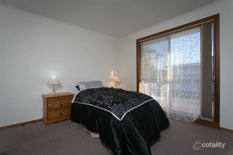 Property photo of 2/22 Arawata Parade Melton VIC 3337