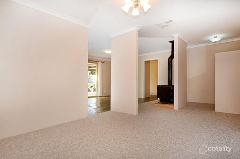 Property photo of 4 Settler Place Greenmount WA 6056