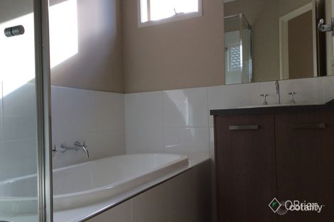 Property photo of 130 Elevation Boulevard Craigieburn VIC 3064