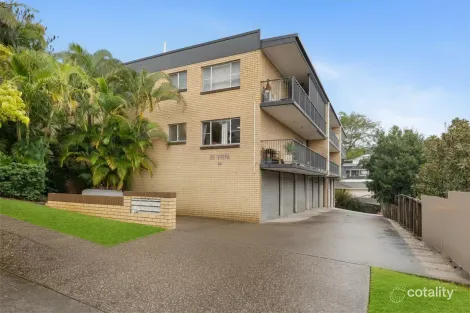 Property photo of 2/24 Stopford Street Wooloowin QLD 4030