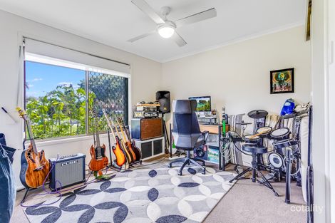 Property photo of 4 Lexington Court Kippa-Ring QLD 4021