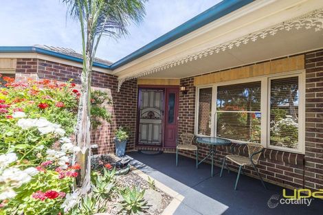 Property photo of 7 Tilley Walk Roxburgh Park VIC 3064