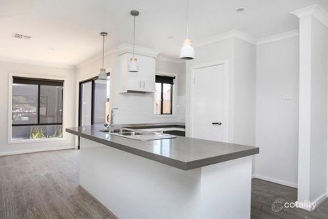 Property photo of 1/13 Edna Street Sunshine North VIC 3020