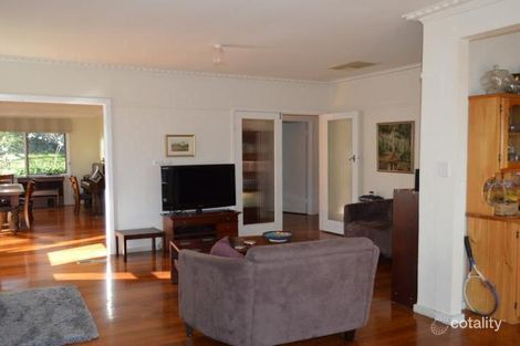 Property photo of 39 Brackenbury Street Warrandyte VIC 3113