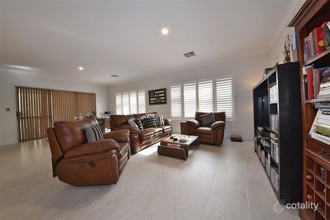 Property photo of 8 Malia Ramble Alkimos WA 6038