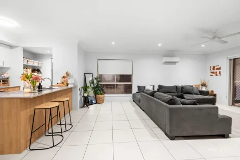 Property photo of 25 Foreshore Street Coomera QLD 4209