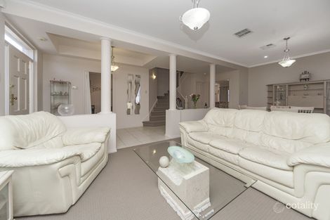 Property photo of 10 Kingfisher Avenue Mawson Lakes SA 5095