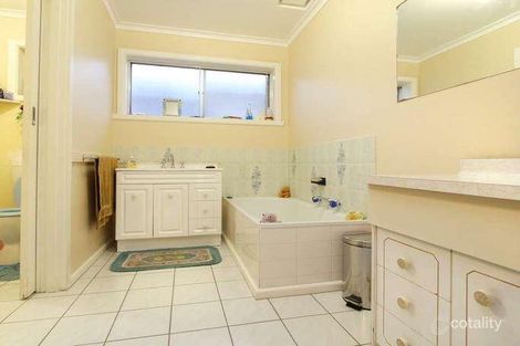 Property photo of 3 Downward Street Mornington VIC 3931