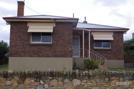 Property photo of 1 Kenmore Street Goulburn NSW 2580
