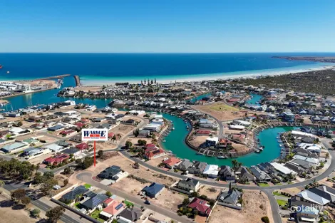 15 Clipper Ct, Wallaroo, SA 5556