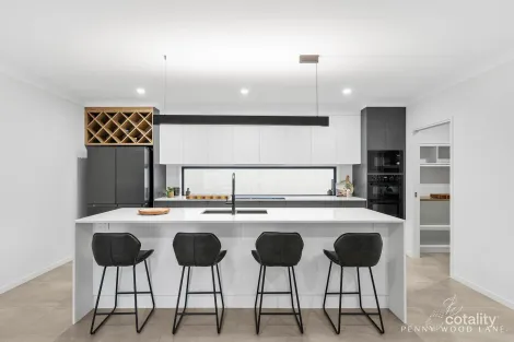 Property photo of 9 Viewpoint Street Shoal Point QLD 4750