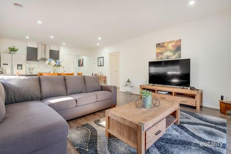 Property photo of 31 Stringybark Avenue Wallan VIC 3756