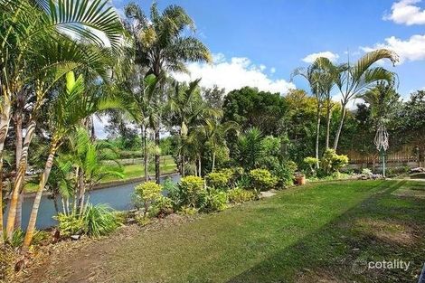 Property photo of 36 Wistaria Avenue Southport QLD 4215