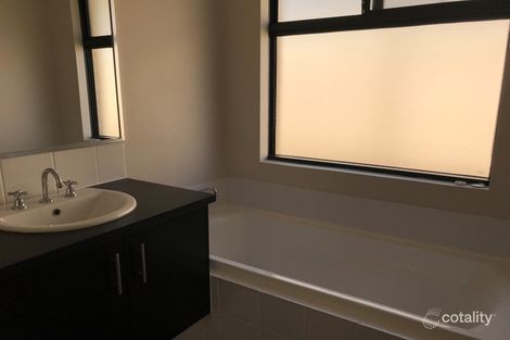 Property photo of 39 Hardwick Boulevard Canning Vale WA 6155