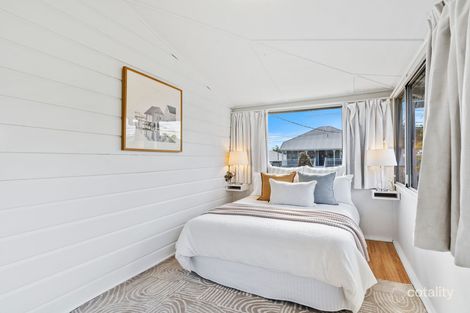 Property photo of 38 Pear Street Greenslopes QLD 4120