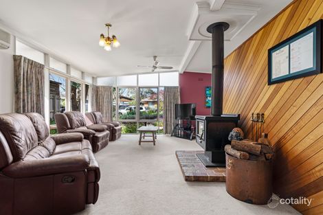 Property photo of 7 Nicholas Grove Heatherton VIC 3202