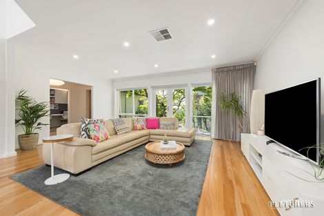 Property photo of 4 Norman Court Box Hill South VIC 3128