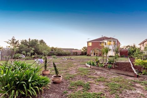 Property photo of 77 Lonsdale Circuit Hoppers Crossing VIC 3029