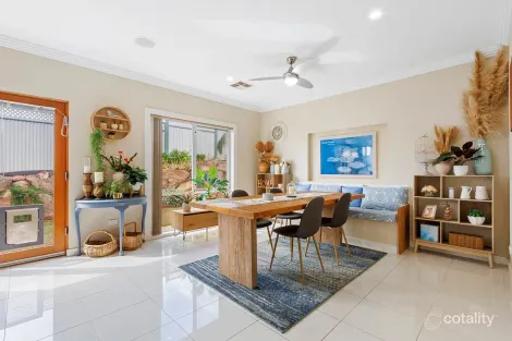 Property photo of 7 Thompson Circuit Evanston Park SA 5116