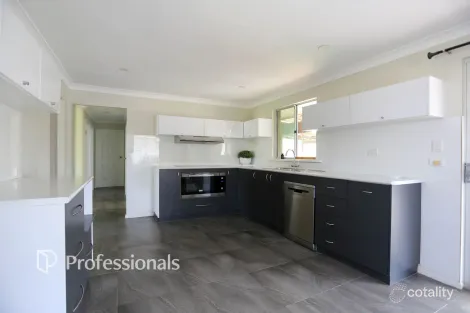 Property photo of 9 Valentine Way Sinclair WA 6450