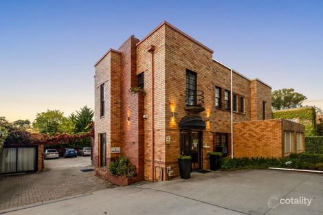 33 Canberra Ave, Forrest, ACT 2603