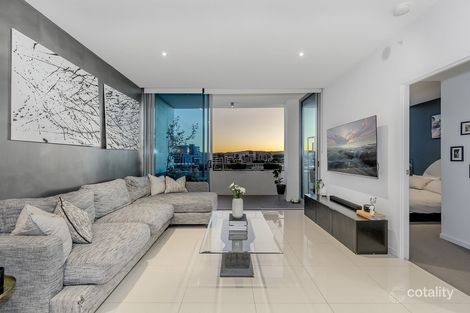 Property photo of 3505/25-31 East Quay Drive Biggera Waters QLD 4216