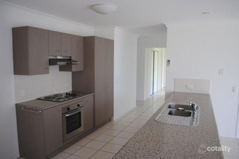 Property photo of 11 Christopher Place Morayfield QLD 4506