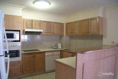 Property photo of 42/122-130 Old Burleigh Road Broadbeach QLD 4218