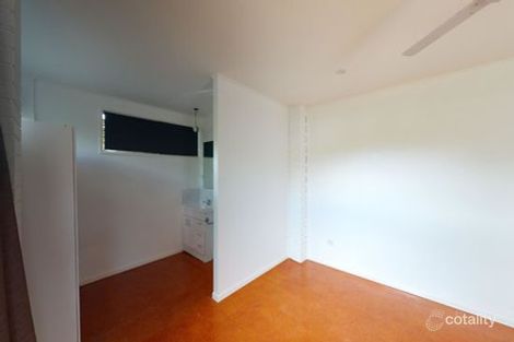 Property photo of 7 Phillip Street Beachmere QLD 4510