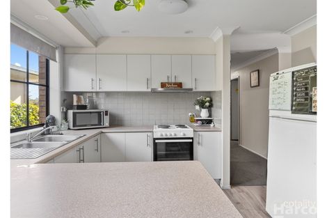 Property photo of 38 Alverton Street Greenhill NSW 2440
